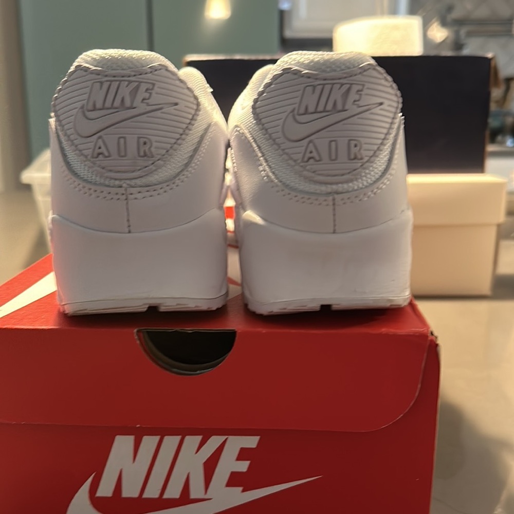 Nike Air Max 90. Worn 1 time. Size 9.5